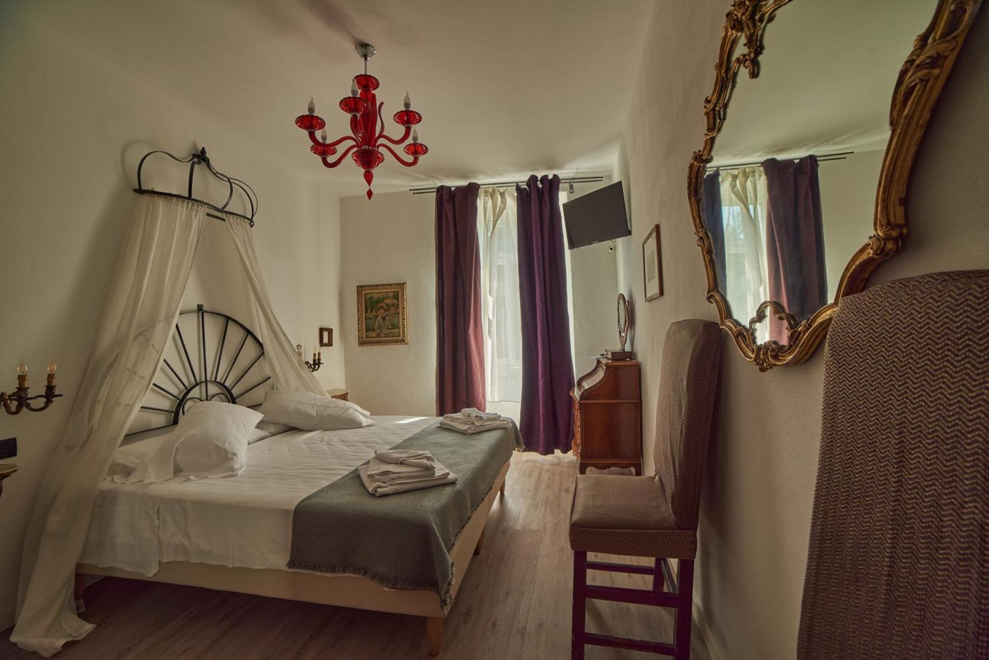 B&B La Loggia Del Castello Trento Bagian luar foto