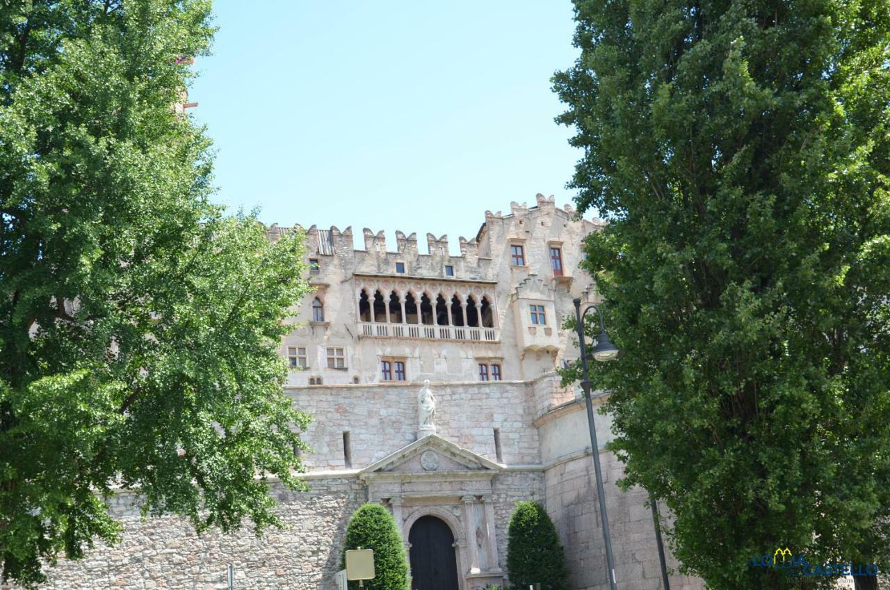 B&B La Loggia Del Castello Trento Bagian luar foto