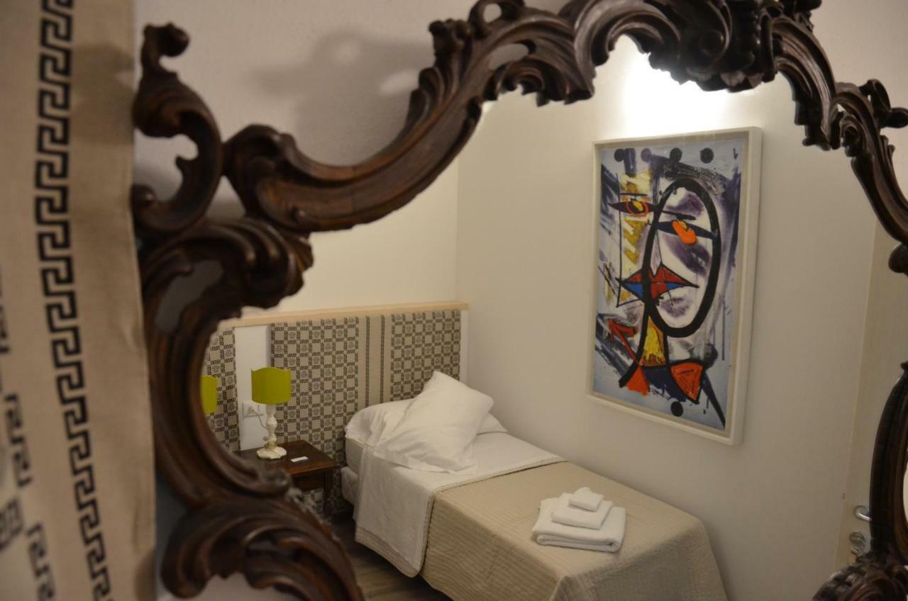 B&B La Loggia Del Castello Trento Bagian luar foto